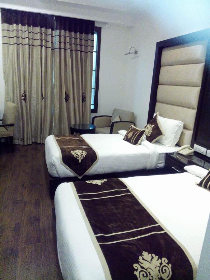 Hotel Pitrashish Pride Igi Intl Airport Delhi Екстер'єр фото